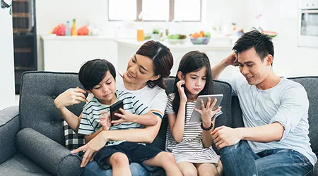 How to check your optus balance Family mobile phone plans in Australia: Choose from 3+ providers