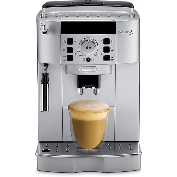De'Longhi Magnifica coffee machine