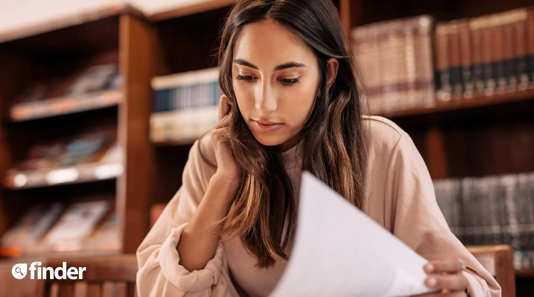 StudentStudying_1800x1000