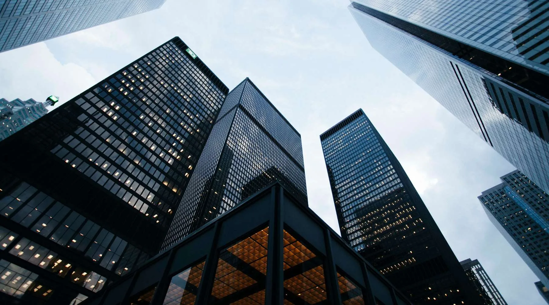 BankBuildings_1800x1000