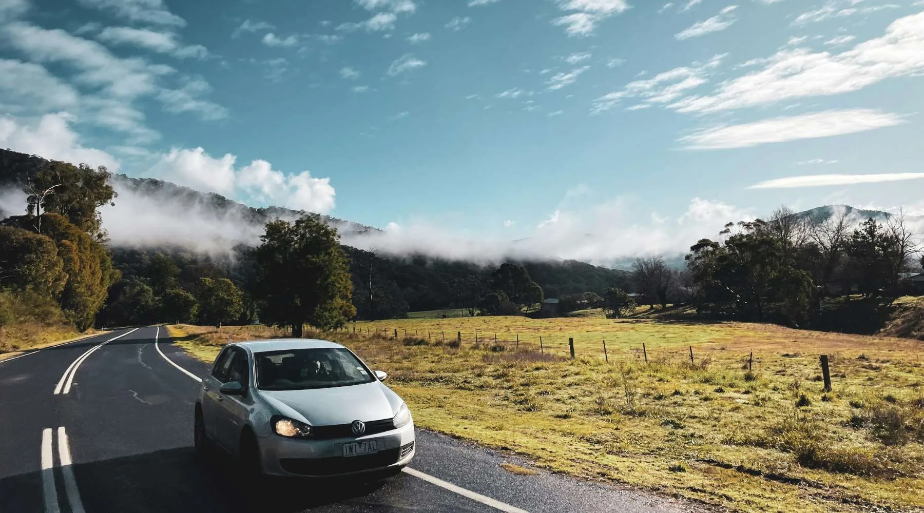 DrivingCarAustralia_1800x1000 DrivingCarAustralia_1800x1000