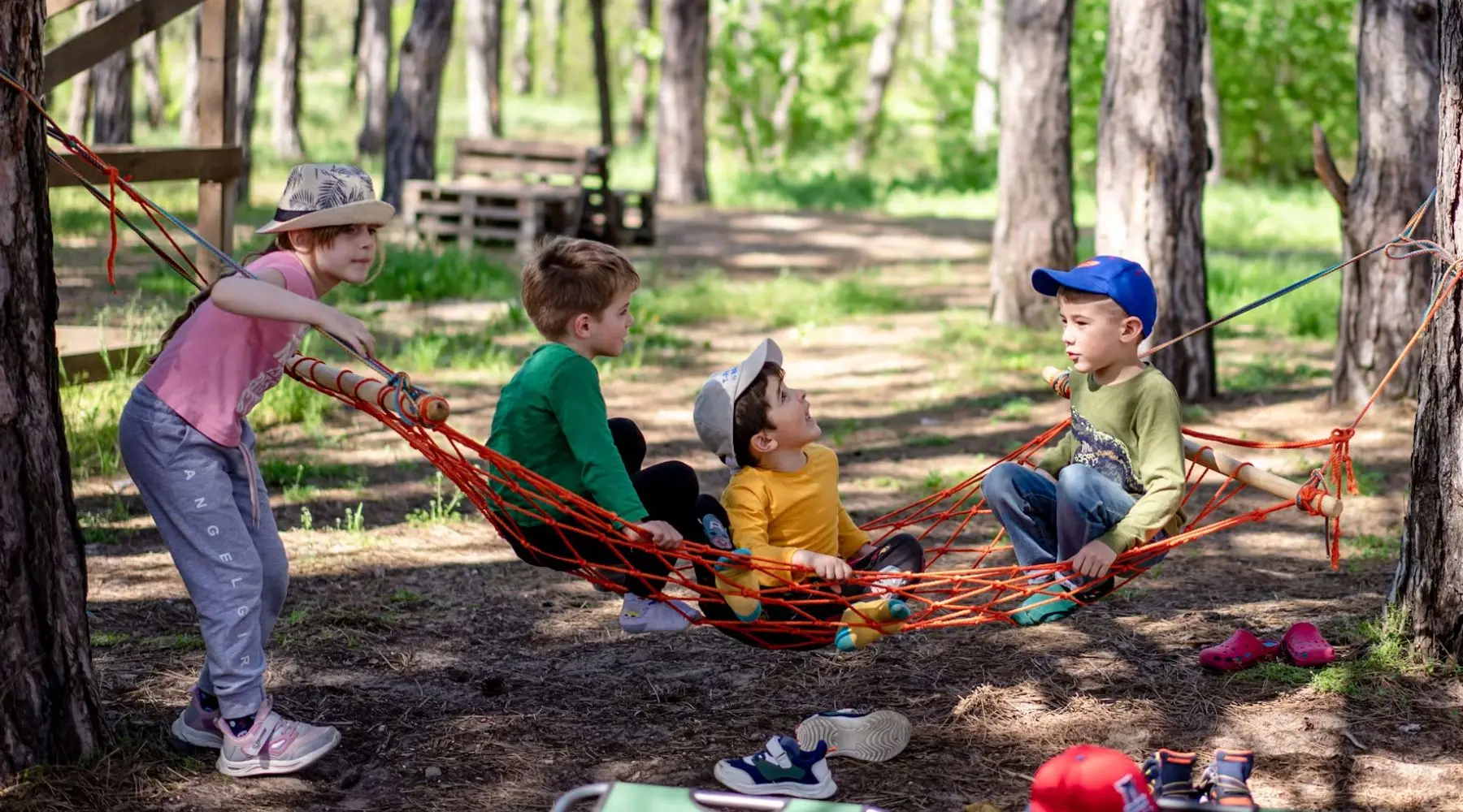 KidsonHammock_1800x1000