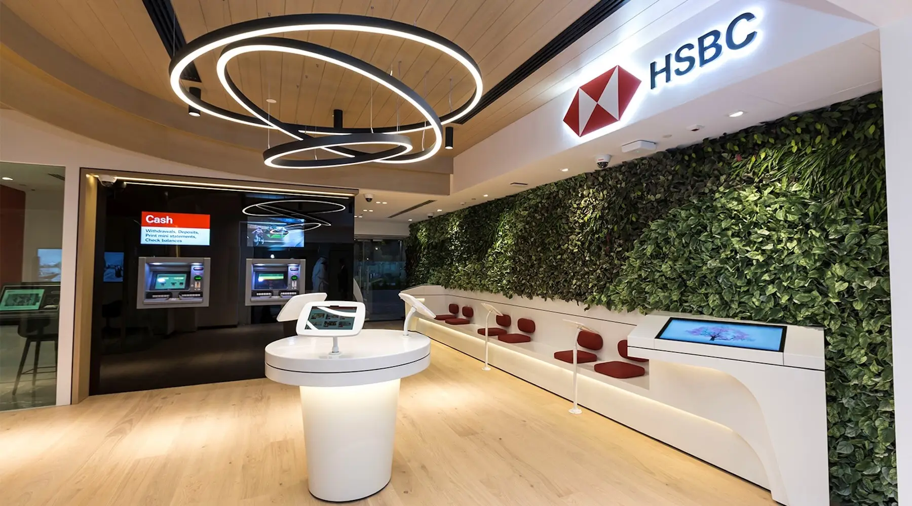 hsbc-branch-supplied_1800x1000 hsbc-branch-supplied_1800x1000