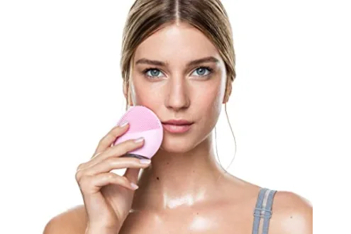 Foreo Luna Mini 2 Facial Cleansing Brush
